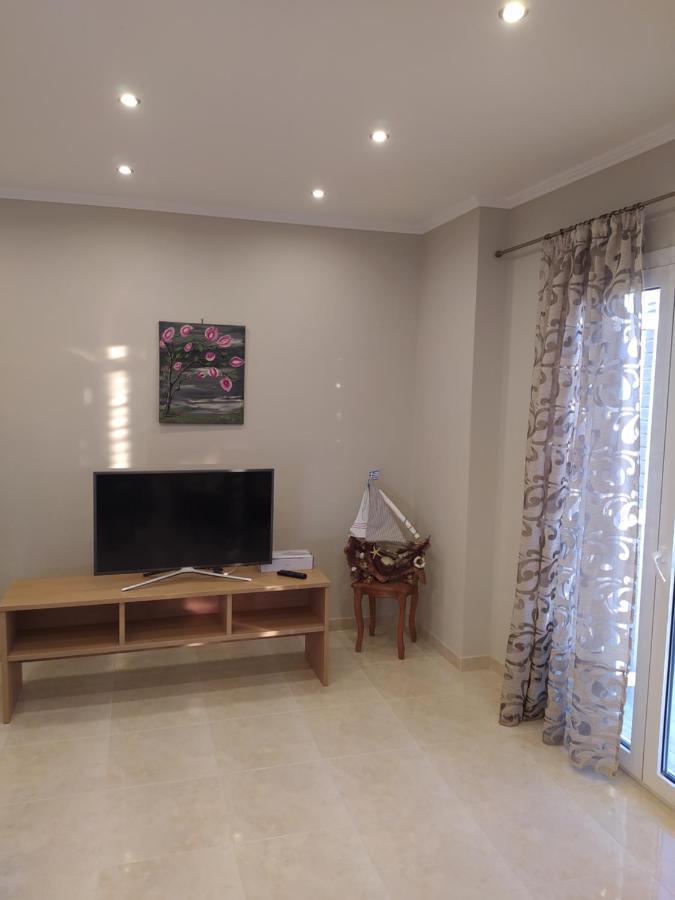 Villa Just Constructed! Gastuni Exterior foto
